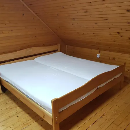 Brunarica 6a - Pohorje - Trije Kralji - Druzinsko Smucisce Apartament